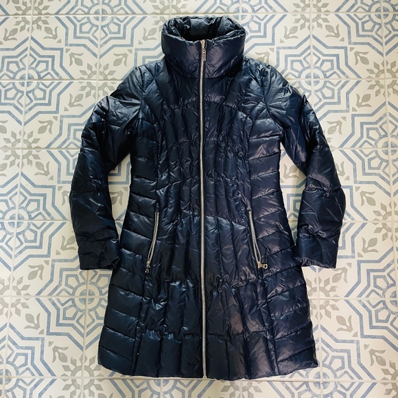 Guess long puffer jacket/ winter coat / parka - Picture 2 of 8